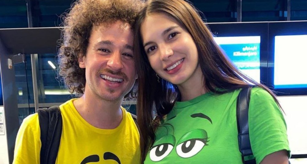 Ella es Arianny, la novia de Luisito Comunica Barrio