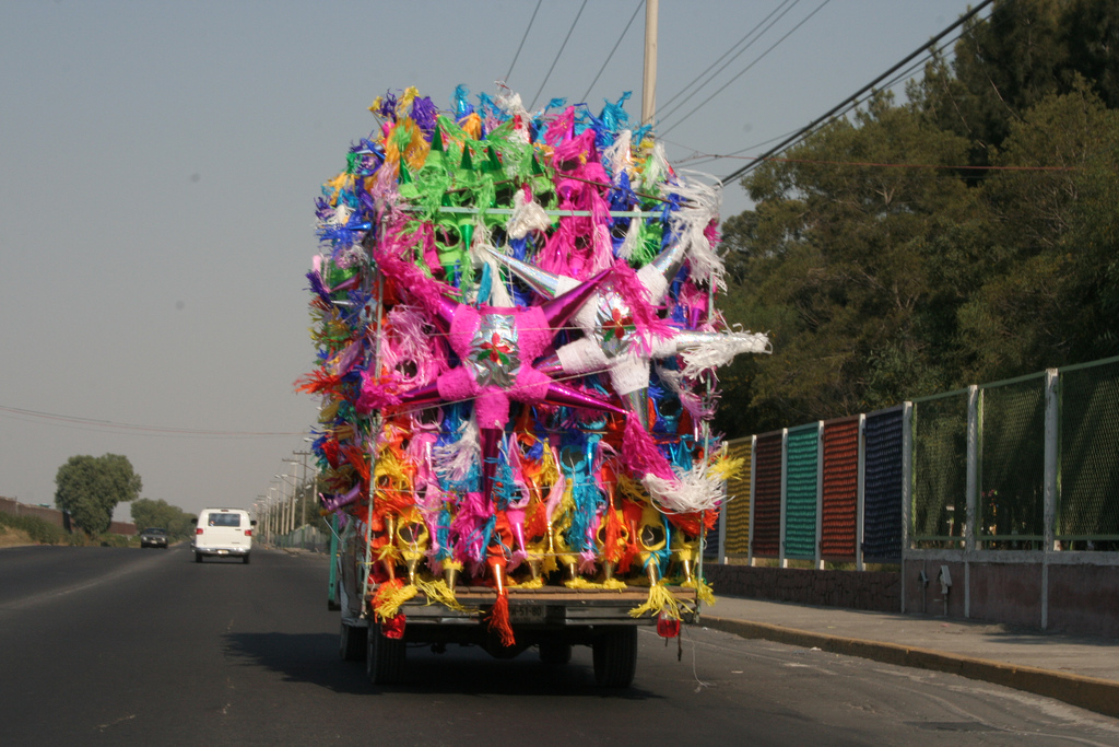 piñatas 1991901266_4e030c4888_b