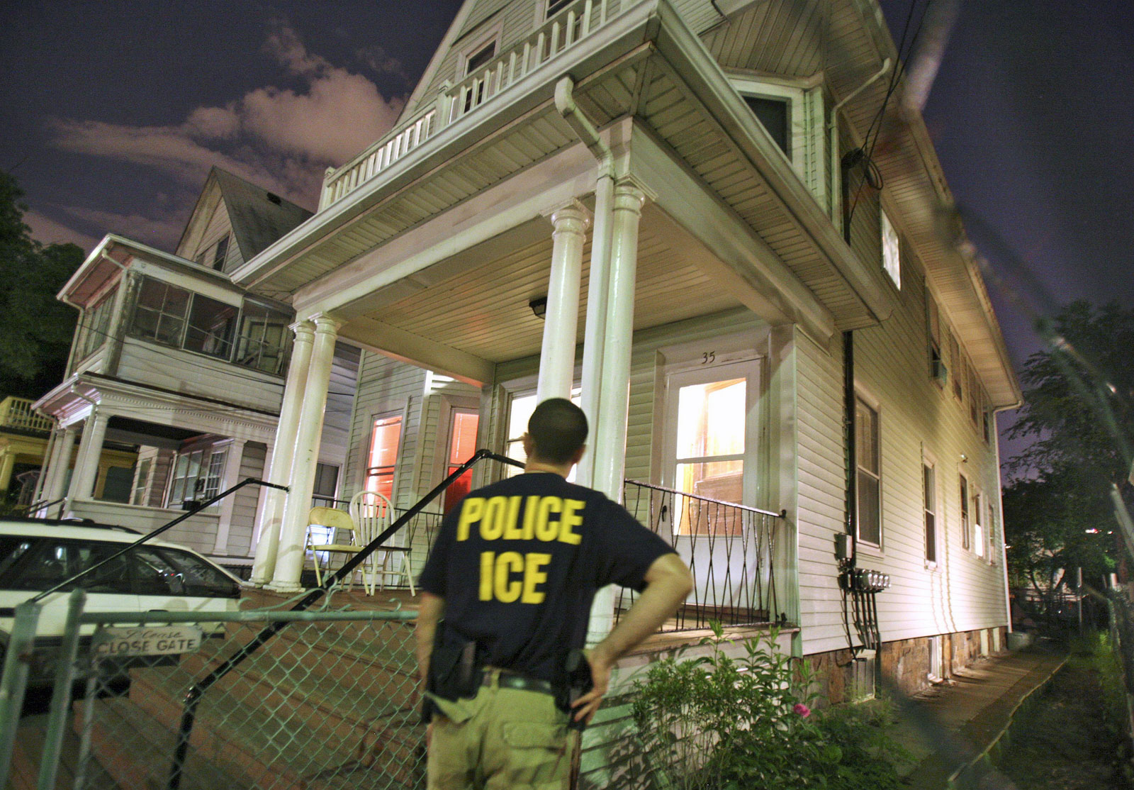#Aguas: "La Migra" lanza una ola de redadas masivas en Los Ángeles