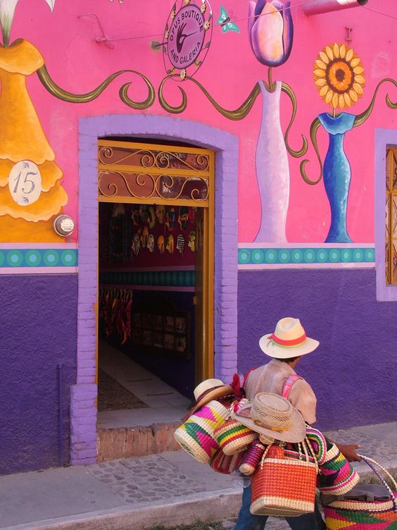 Sombreros.