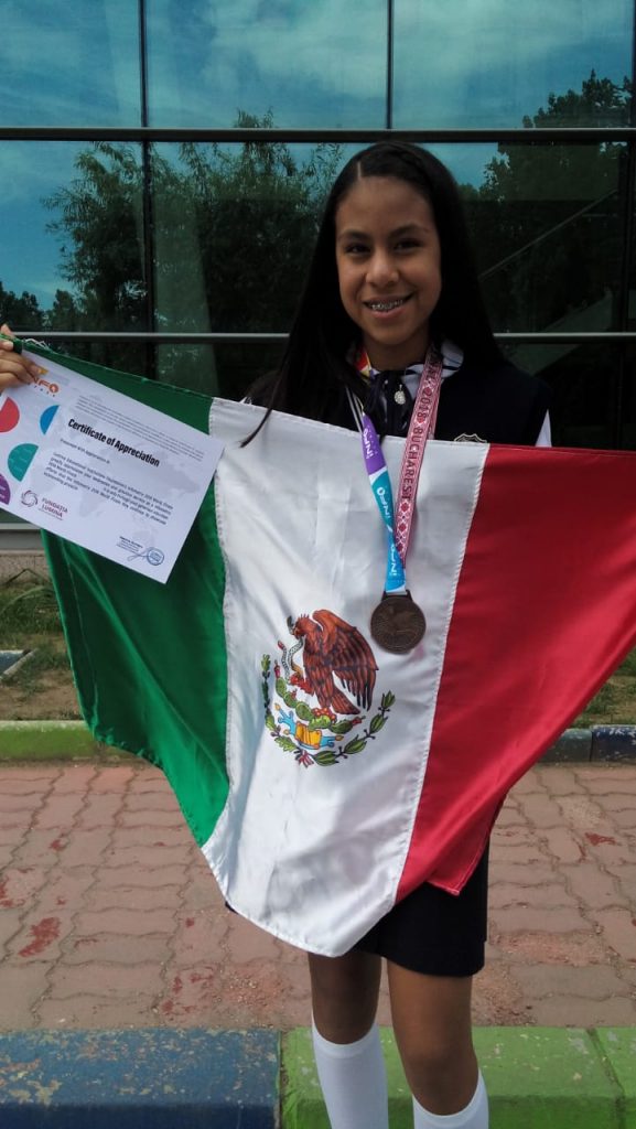 Estudiante mexicana en Infomatrix 2018