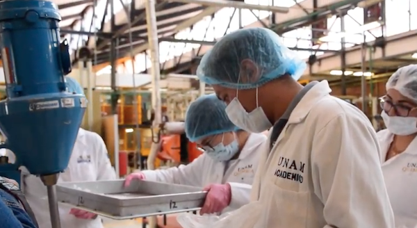 Mexicanos crean gel antibacterial ante desabasto por Covid-19