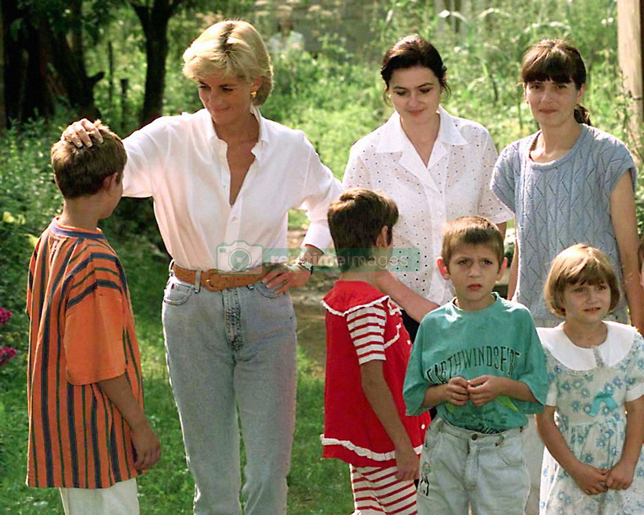 Princess Diana Visits Bosnia Barrio