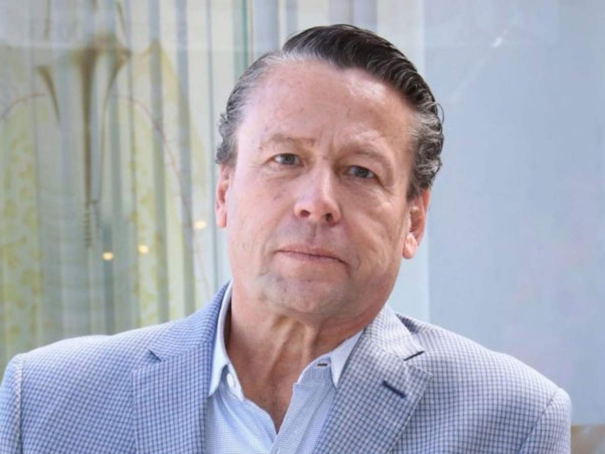 asiescasaalfredoadame1 Barrio