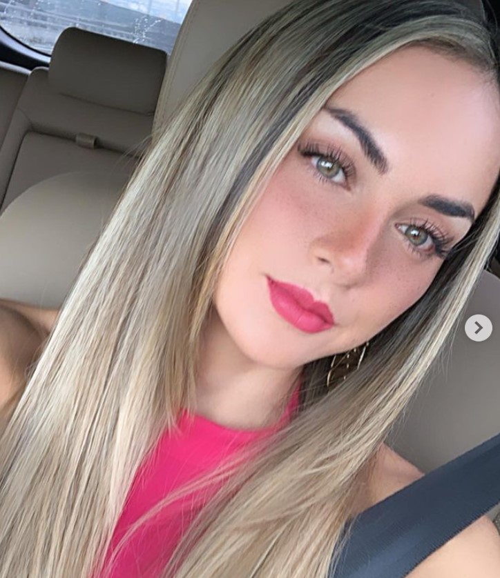 CristianeAguinaga 2 Barrio